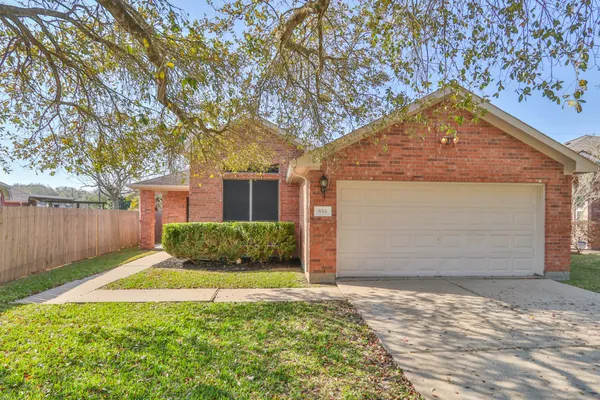 $252,000 | 834 Chase View Drive, Bacliff, TX 77518