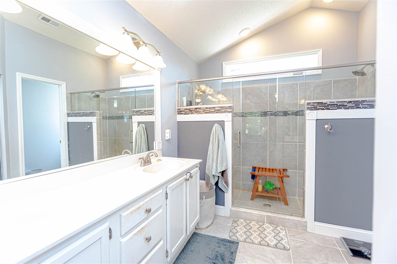 5509 Edgebury Road Raleigh, NC 27613 - Photo 19 of 29 Photo 19