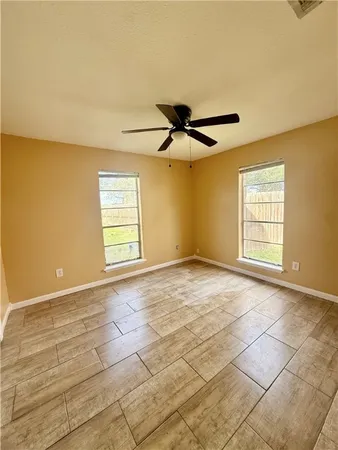 $1,650 | 2101 Meadowlight Parkway, Corpus Christi, TX 78414