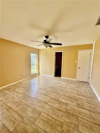 $1,650 | 2101 Meadowlight Parkway, Corpus Christi, TX 78414