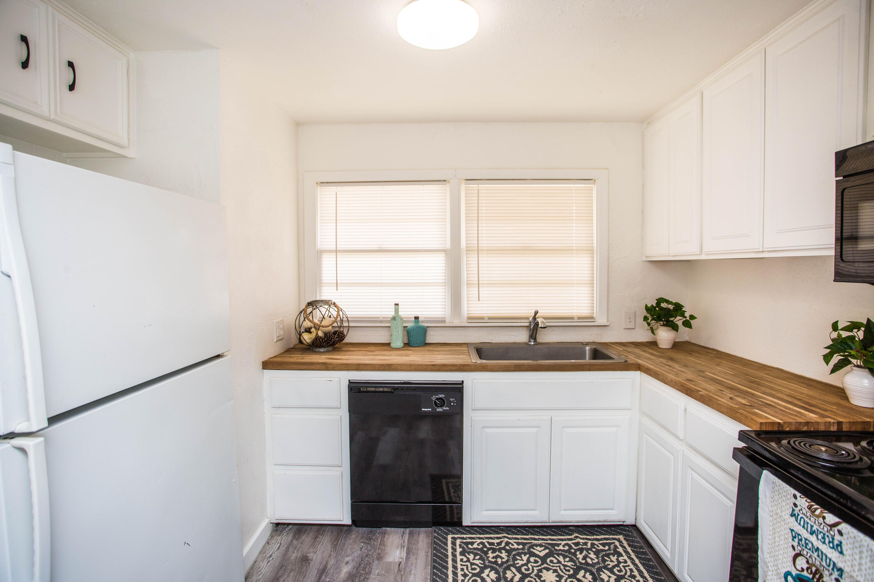 2810 54th Street Lubbock, TX 79413 - Photo 11 of 33 5V2A3247