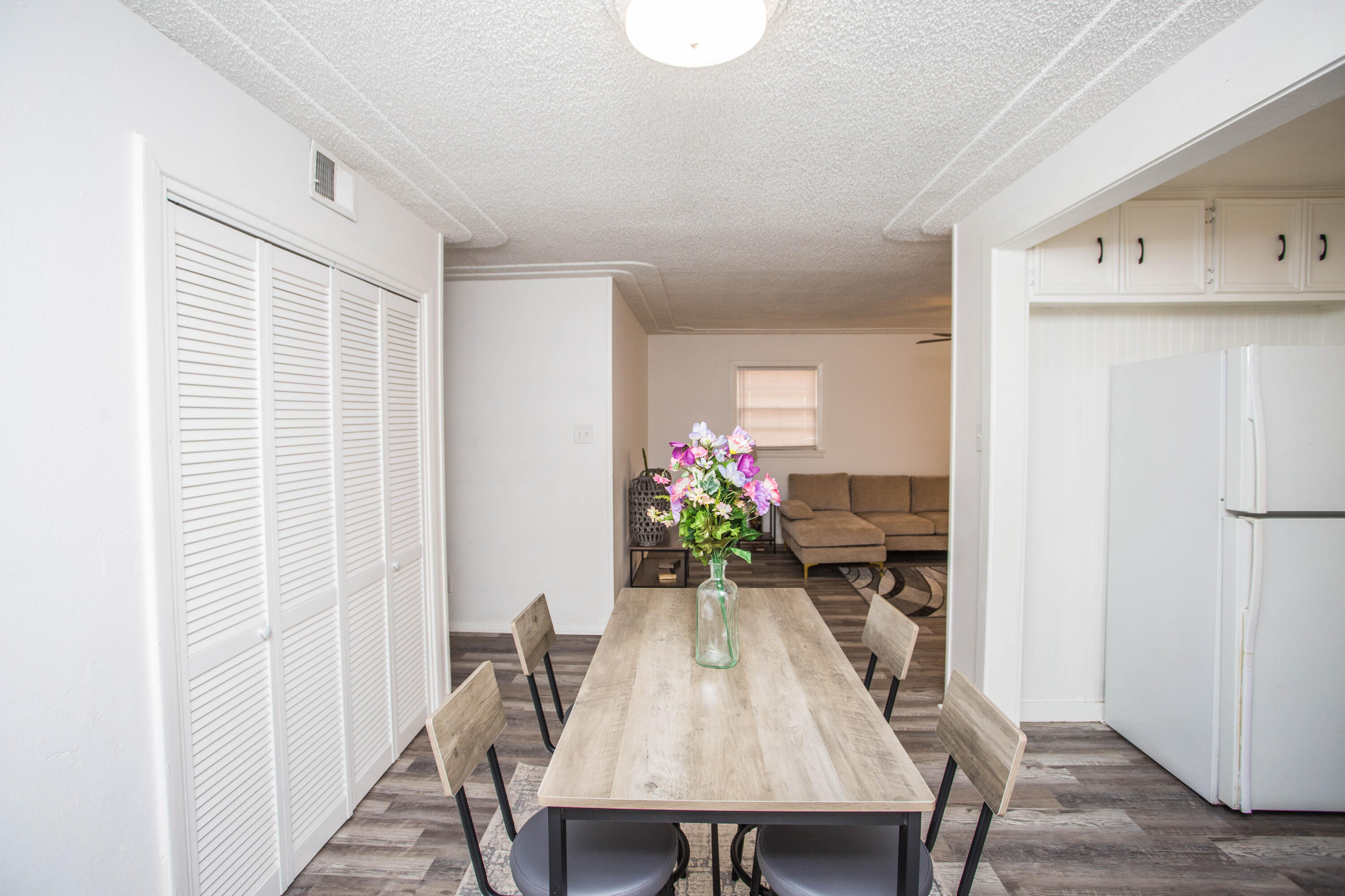 2810 54th Street Lubbock, TX 79413 - Photo 9 of 33 5V2A3251