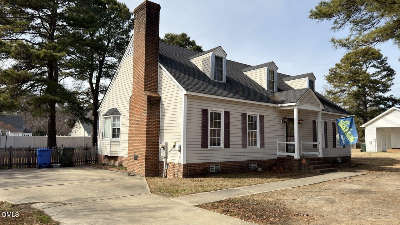 2707 Ridge Road Northwest Wilson, NC 27896 - Photo 2 of 33 a view of a house with a yard