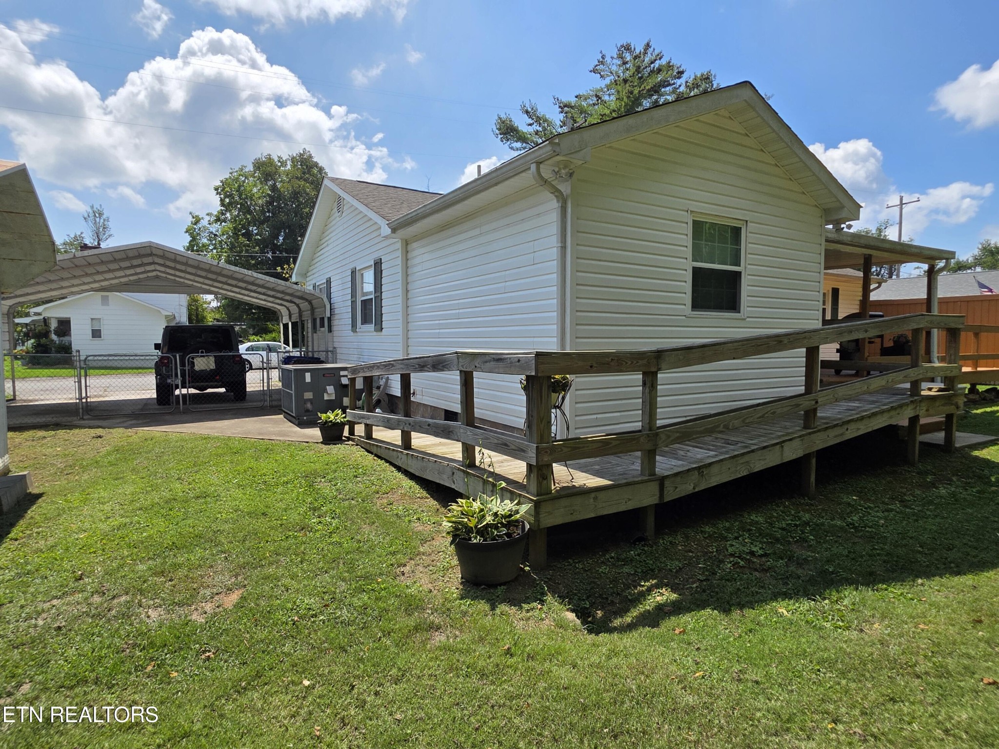 106 Nesper Road Oak Ridge, TN 37830 - Photo 32 of 36 Gallery Image 32