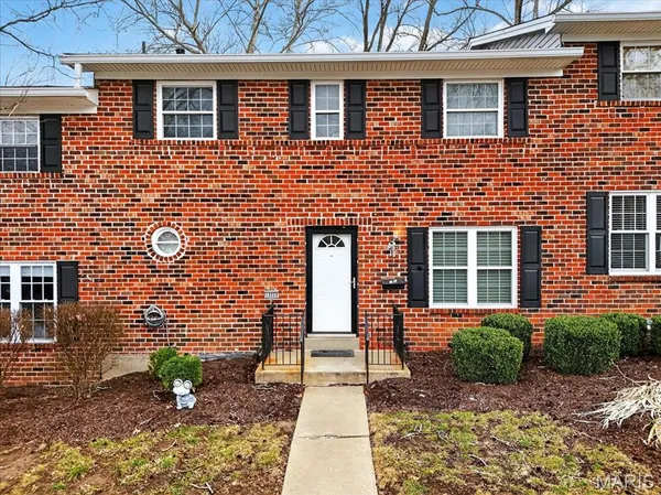 $225,000 | 13222 Cantina Drive, Chesterfield, MO 63141