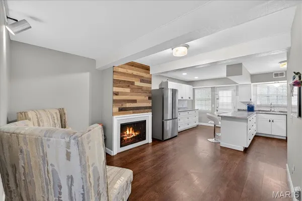 $217,500 | 13222 Cantina Drive, Chesterfield, MO 63141