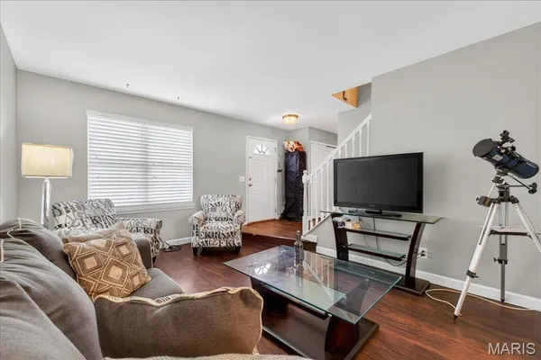 $217,500 | 13222 Cantina Drive, Chesterfield, MO 63141