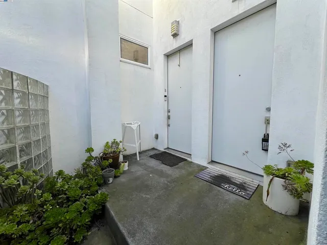 a view of a entryway