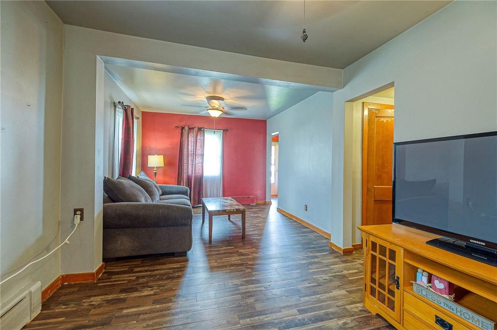 2812 Reiter Road Pittsburgh, PA 15235 - Photo 5 of 25 Gallery Image 5