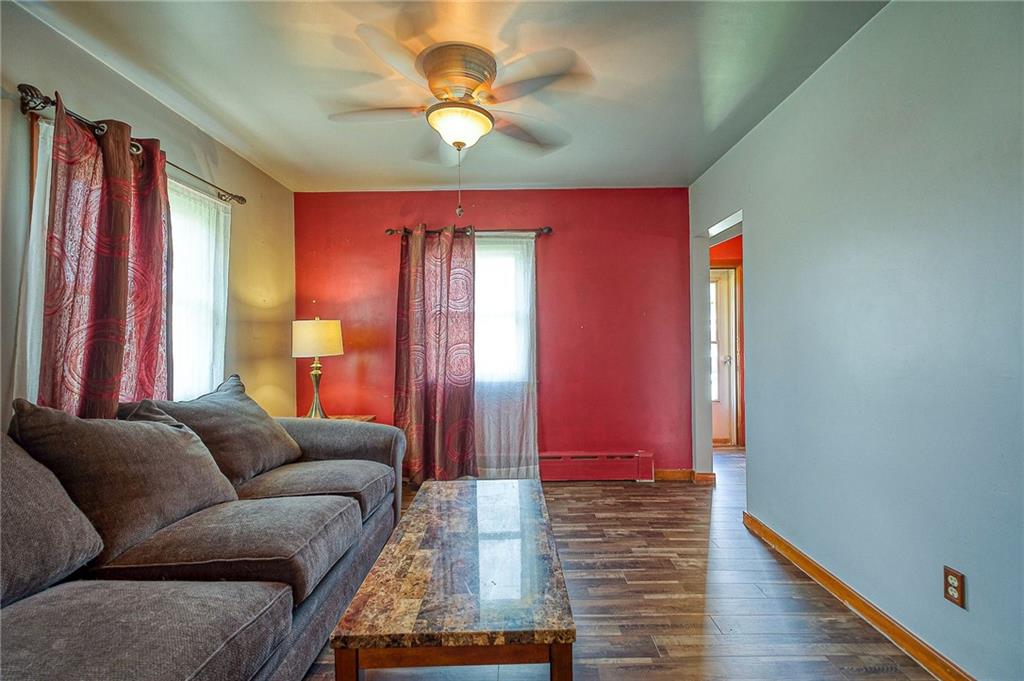 2812 Reiter Road Pittsburgh, PA 15235 - Photo 6 of 25 Gallery Image 6