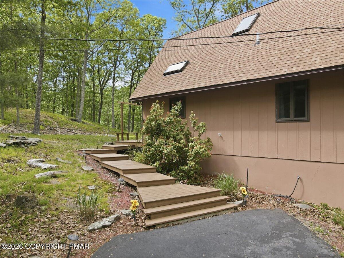 1517 Deer Run East Bushkill, PA 18324 - Photo 29 of 42 a view of backyard with outdoor space