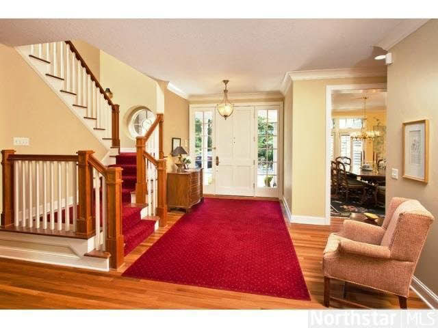 6621 Mohawk Trail Edina, MN 55439 - Photo 2 of 18