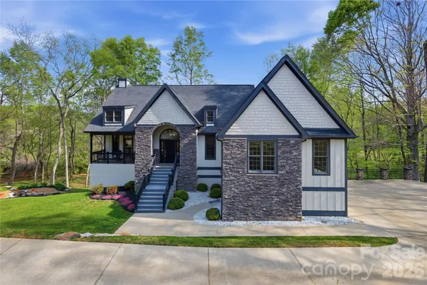 $699,900 | 34 West Rambling Creek, Tryon, NC 28782