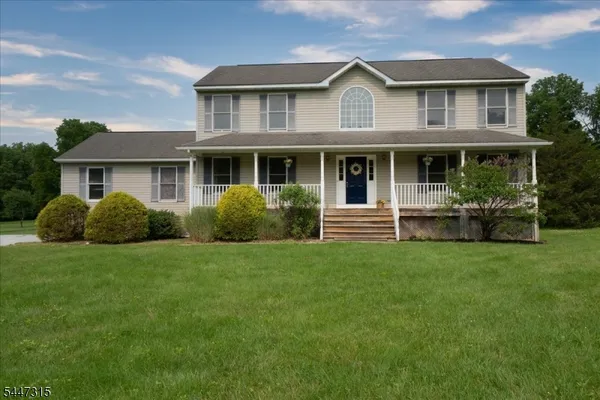$599,000 | 9 Carriage Lane, Hamburg, NJ 07419