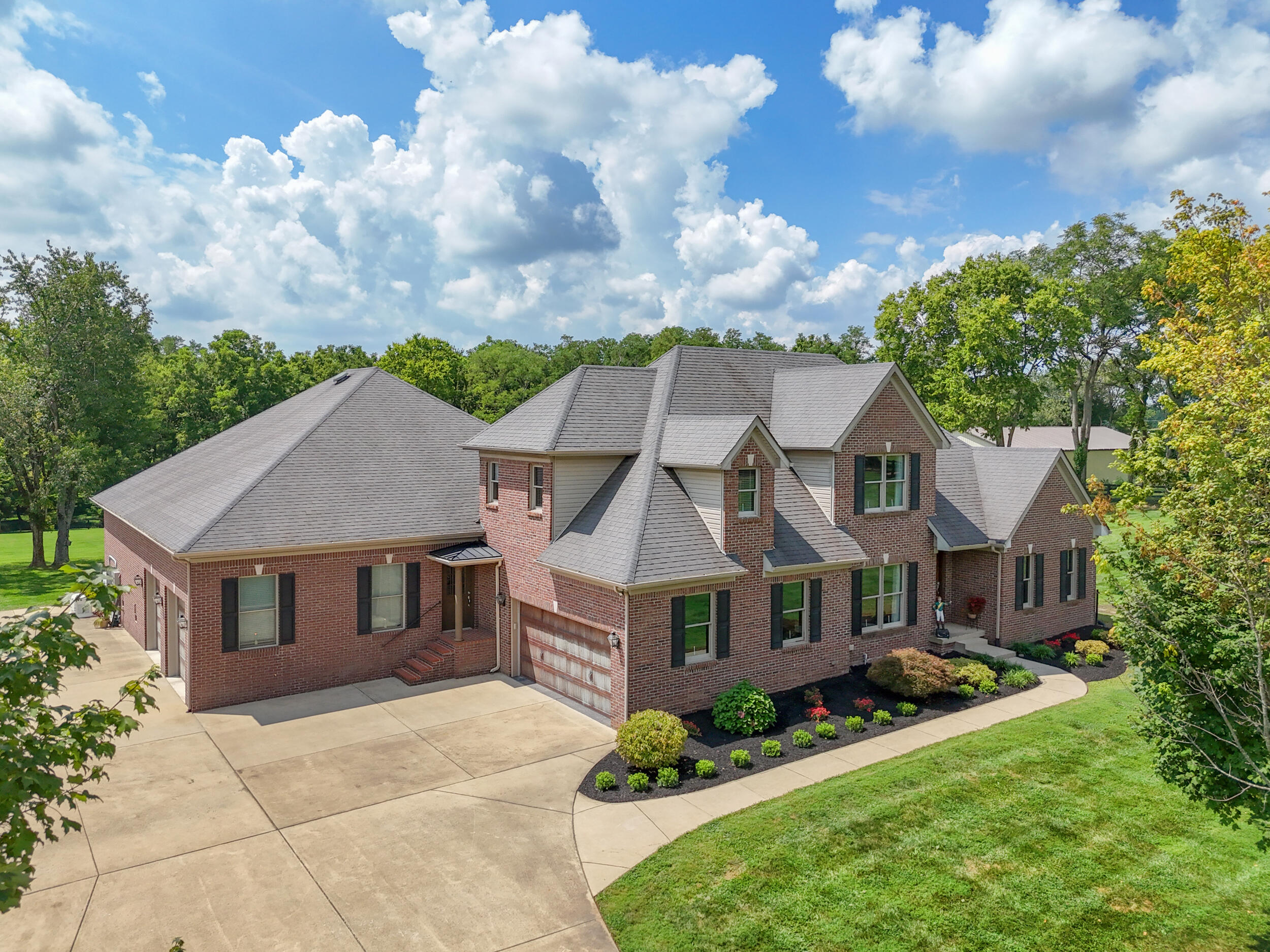 4550 Briar Hill Road Lexington, KY 40516 - Photo 90 of 93 77_dji_20250814122725_0206_d