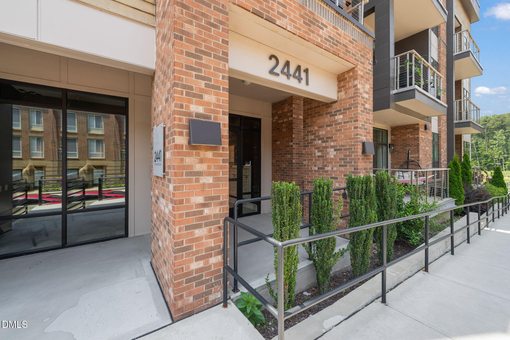 2441 Campus Shore Drive, Unit 109 Raleigh, NC 27606 - Photo 33 of 44