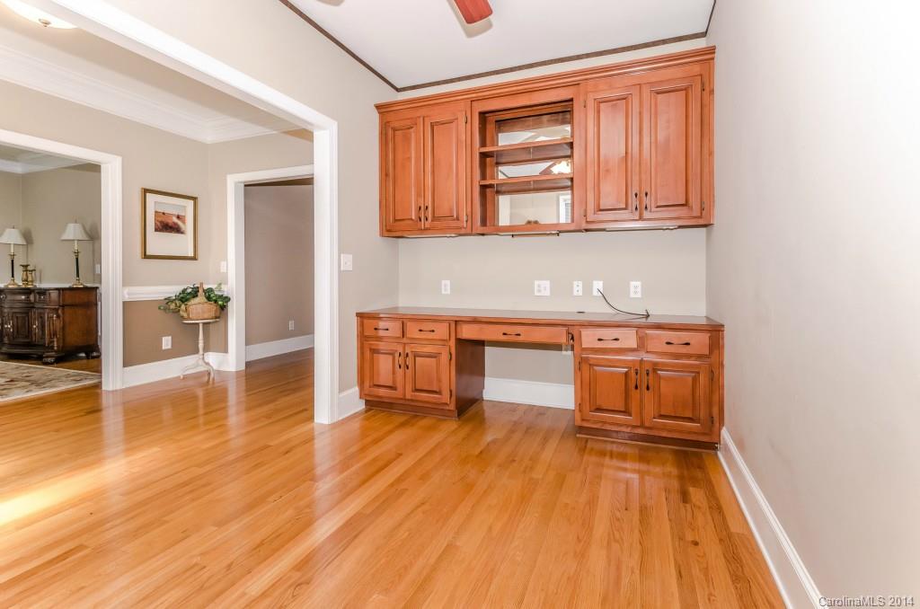 11431 Terrill Ridge Drive Davidson, NC 28036 - Photo 4 of 24 Gallery Image 4