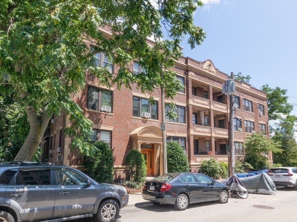 155 Strathmore Road, Unit 6 Boston, MA 02135 - Photo 20 of 21 Gallery Image 20