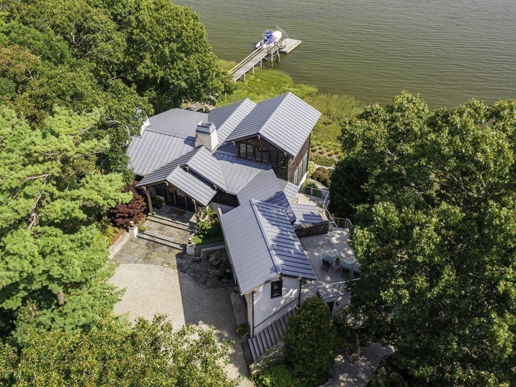 675 Bay Road Duxbury, MA 02332 - Photo 4 of 42 Gallery Image 4