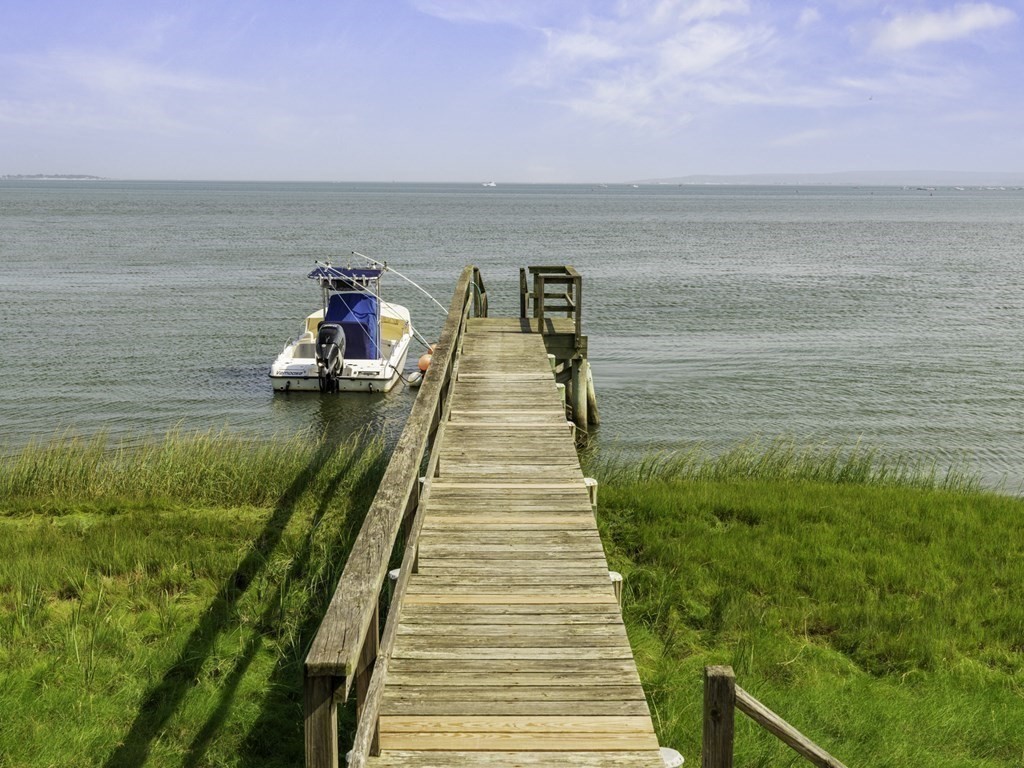 675 Bay Road Duxbury, MA 02332 - Photo 5 of 42 Gallery Image 5