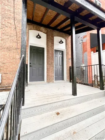 $1,350 | 3318 Illinois Avenue, Unit 2F, St. Louis, MO 63118