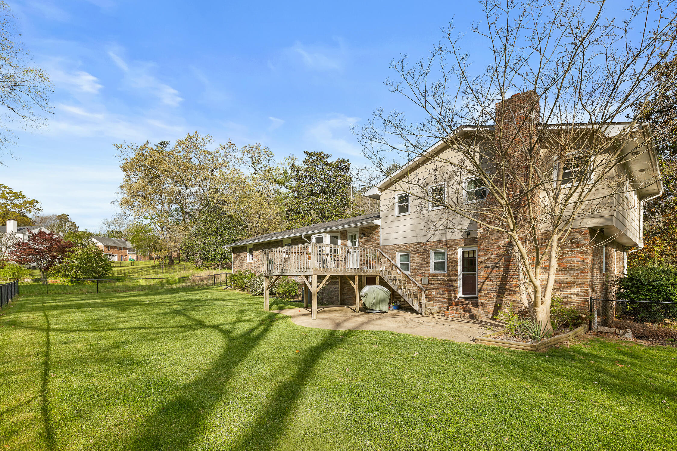 398 Shallowford Road Chattanooga, TN 37411 - Photo 1 of 47 Fenced in yard