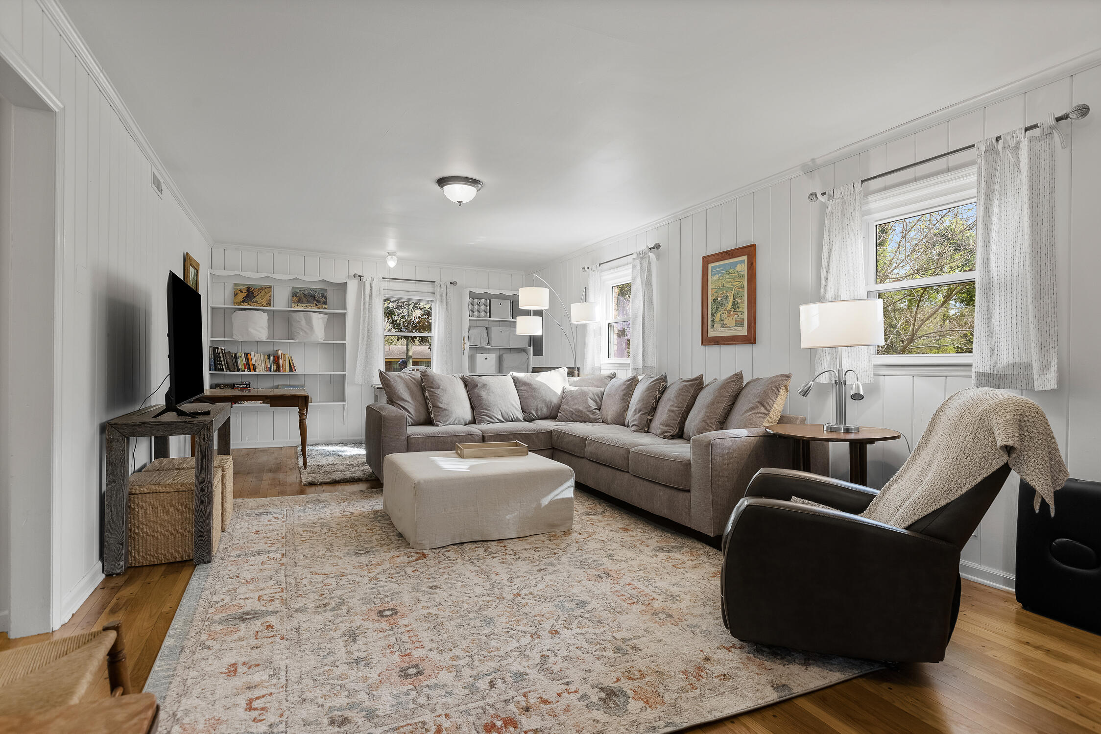 398 Shallowford Road Chattanooga, TN 37411 - Photo 31 of 47 Downstairs Den