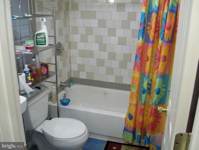 7534 Alleghany Road Manassas, VA 20111 - Photo 17 of 19 Bath #2