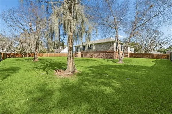 $390,000 | 108 Jessica Lane, Belle Chasse, LA 70037
