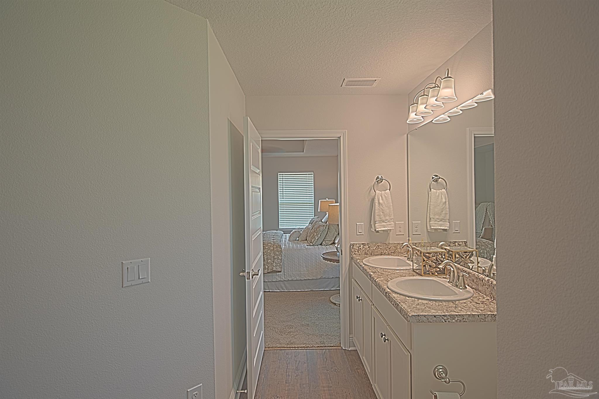 605 Sand Pne Road, Unit 8C Cantonment, FL 32533 - Photo 23 of 37 Gallery Image 23