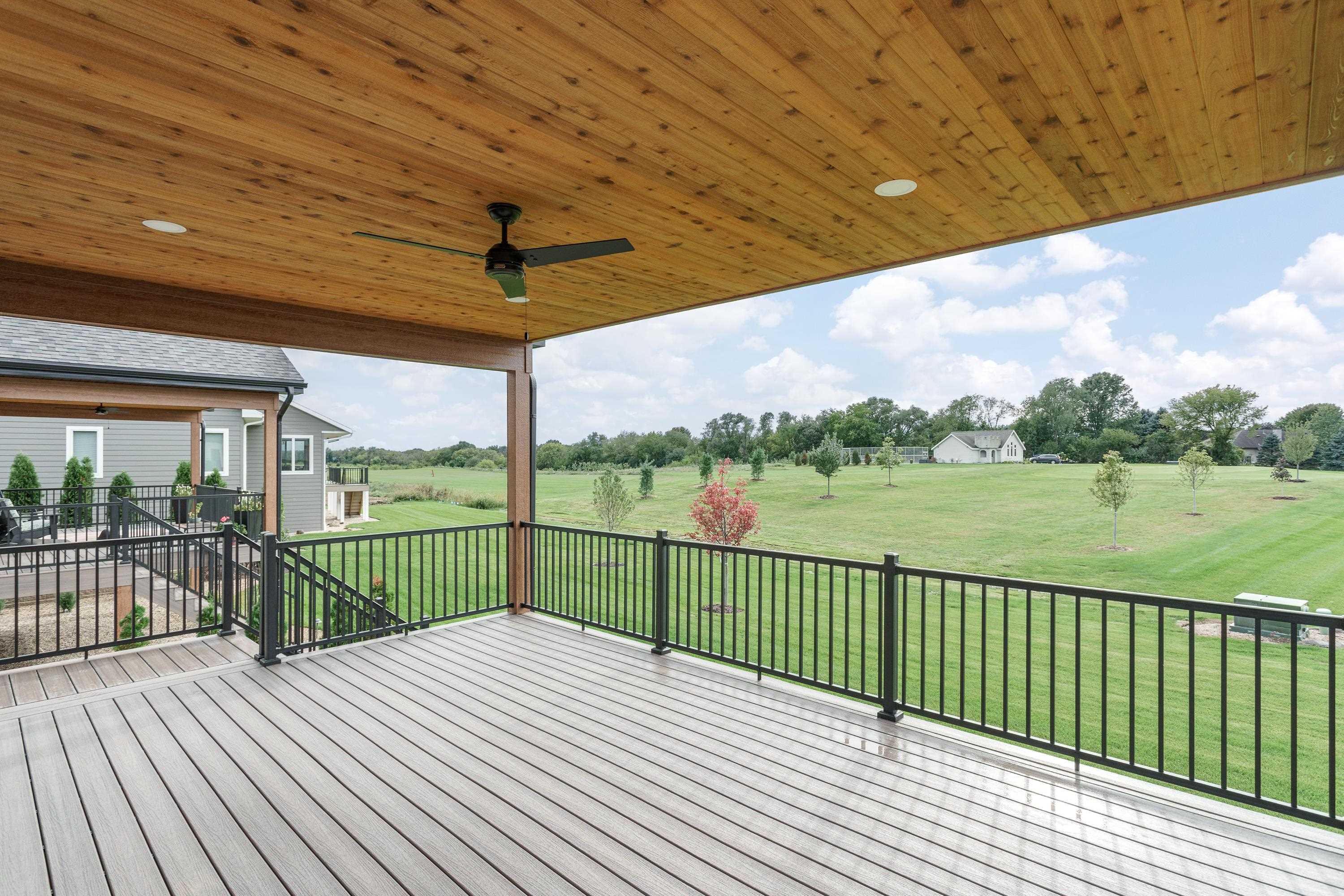 341 Rdg Vw Drive, Unit 17 Milton, WI 53563 - Photo 10 of 47 Gallery Image 10