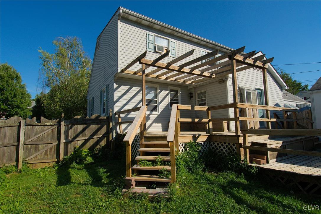 827 Maple Road Hellertown, PA 18055 - Photo 23 of 31 Gallery Image 23
