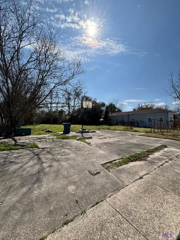 $32,000 | 58475 Meriam Street, Plaquemine, LA 70764