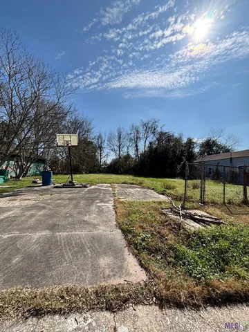 $32,000 | 58475 Meriam Street, Plaquemine, LA 70764