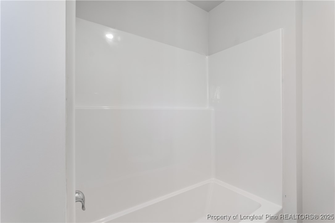 433 Deep River Road Aberdeen, NC 28315 - Photo 18 of 28