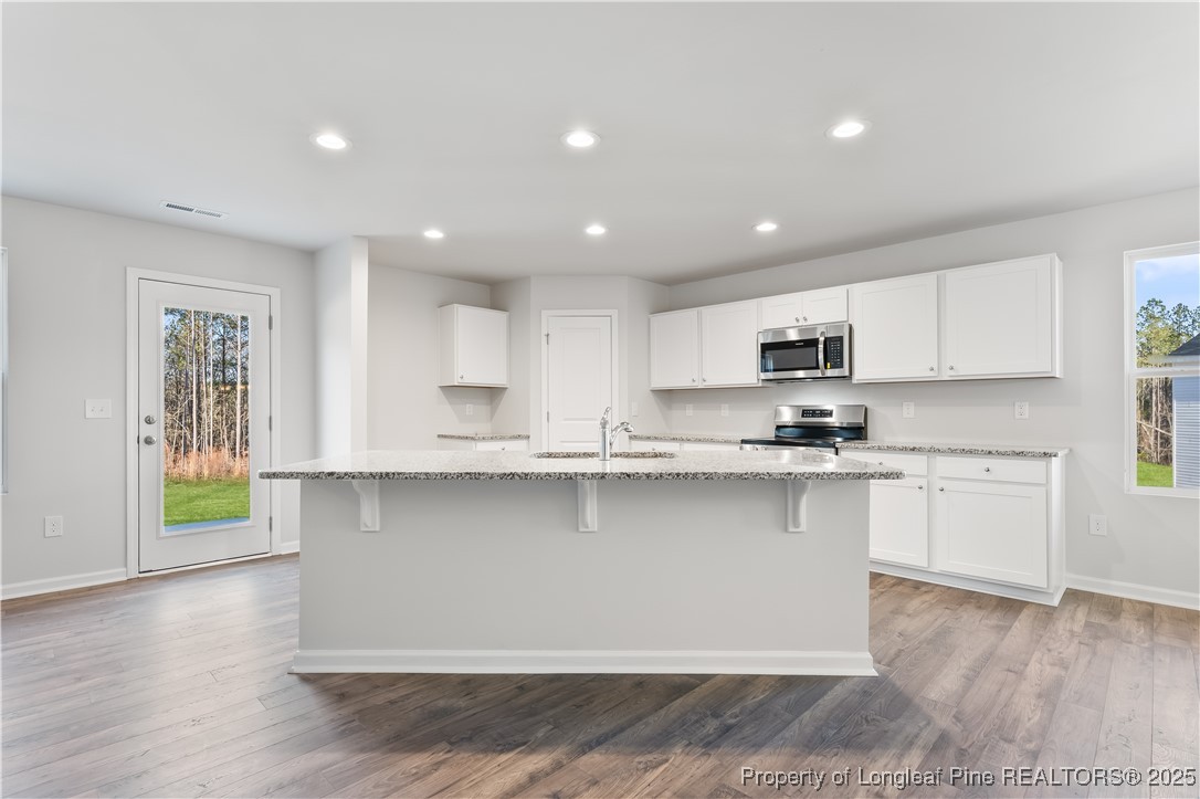 433 Deep River Road Aberdeen, NC 28315 - Photo 10 of 28