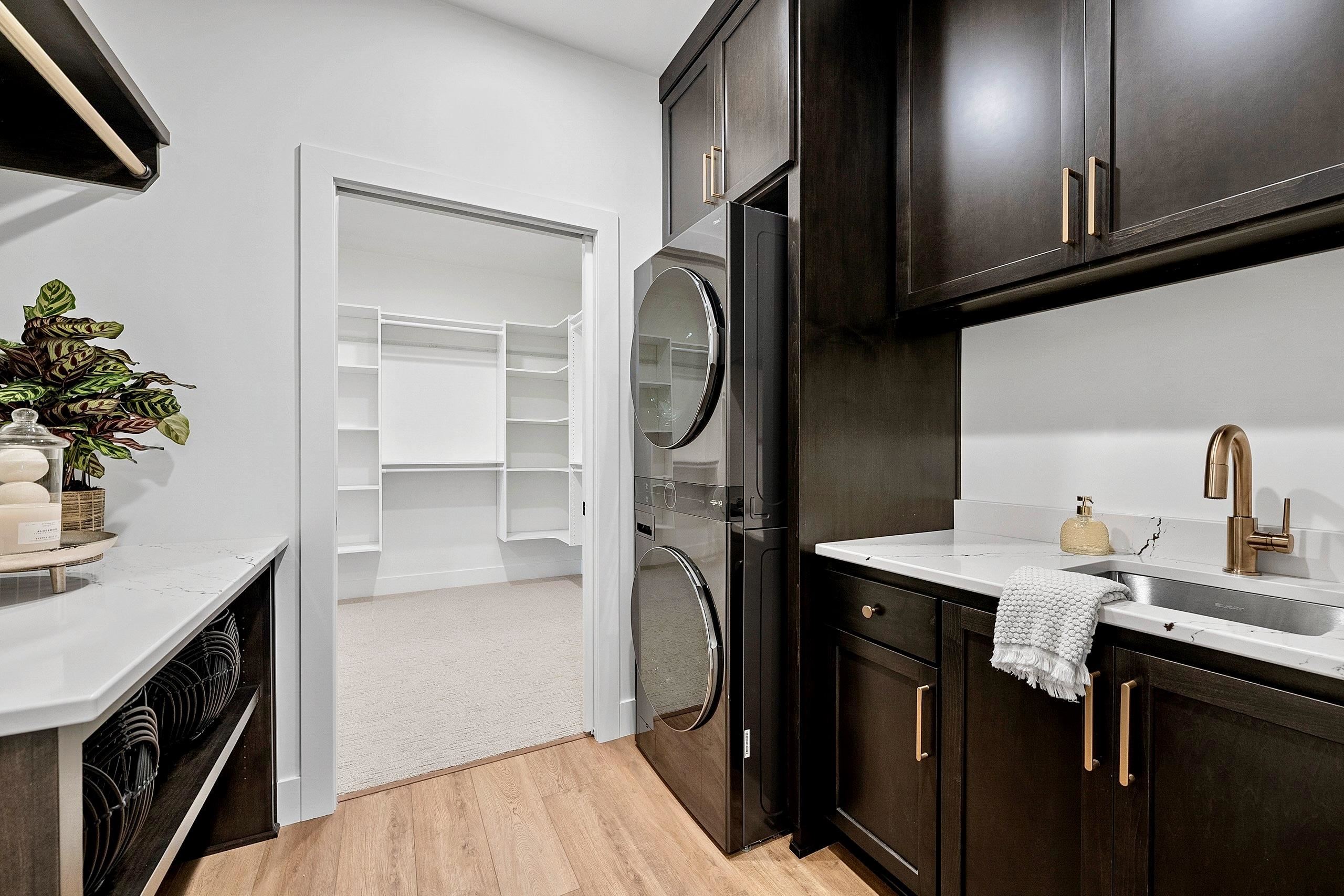 1871 Ledgeview Road De Pere, WI 54115 - Photo 46 of 77