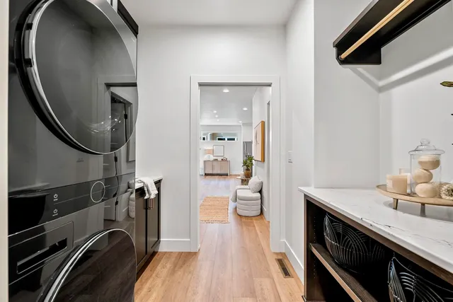 $825,000 | 1871 Ledgeview Road, De Pere, WI 54115