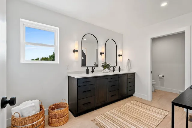 $825,000 | 1871 Ledgeview Road, De Pere, WI 54115