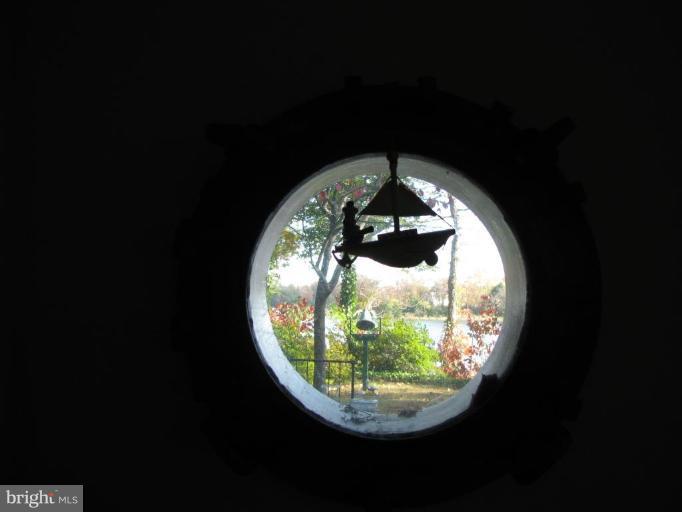 45335 Scotch Neck Road Hollywood, MD 20636 - Photo 18 of 23 Port Hole Window