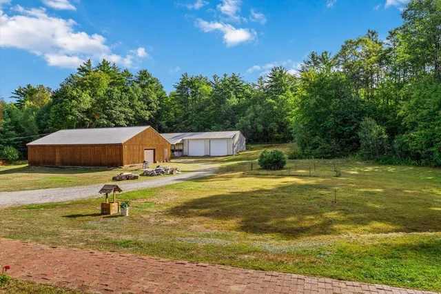 $685,000 | 801 Highway 12, Fitzwilliam, NH 03447