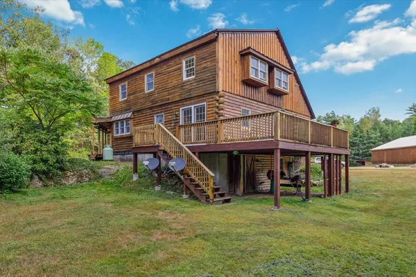 $685,000 | 801 Highway 12, Fitzwilliam, NH 03447