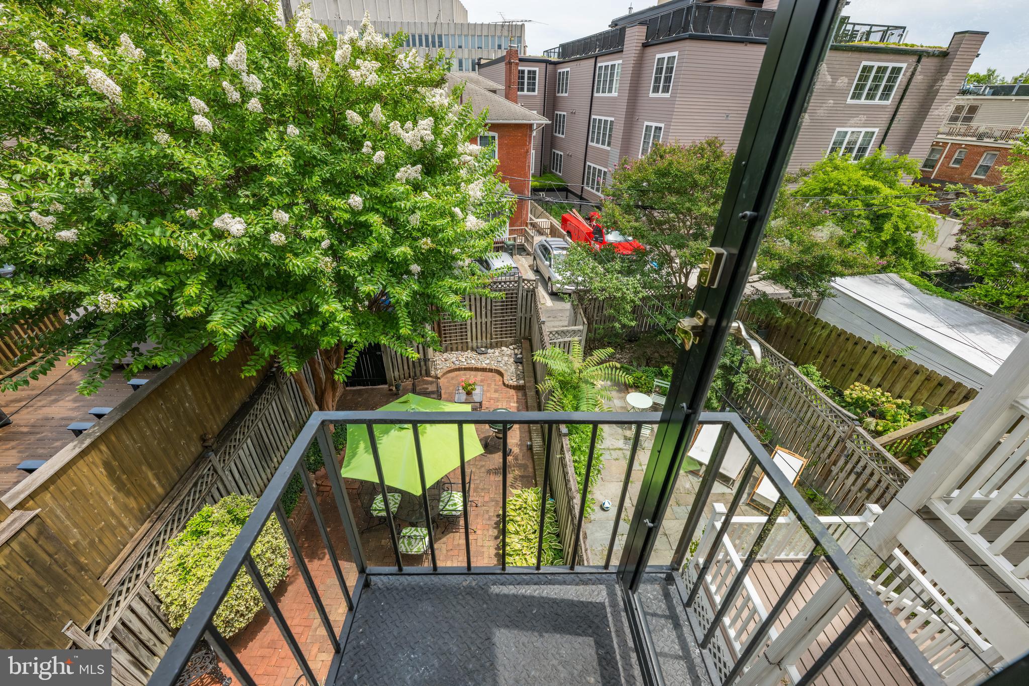 2219 Hall Place Northwest Washington, DC 20007 - Photo 22 of 35