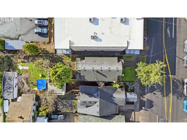 $499,900 | 5222 Southeast Woodstock Boulevard, Portland, OR 97206