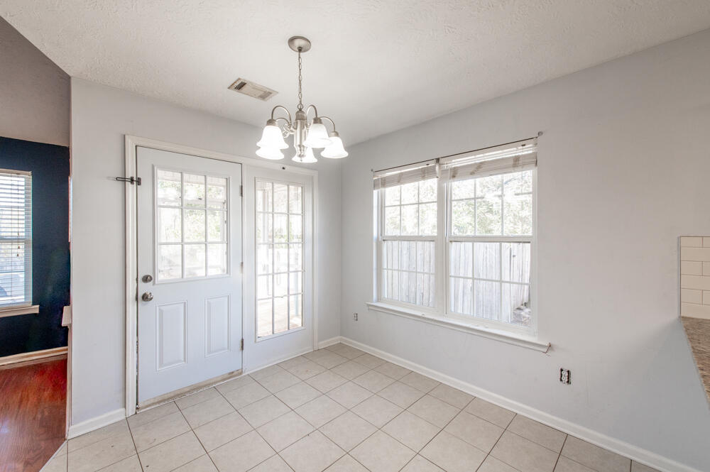 1473 Oxpens Road Warrenville, SC 29851 - Photo 8 of 25 Breakfast Room!