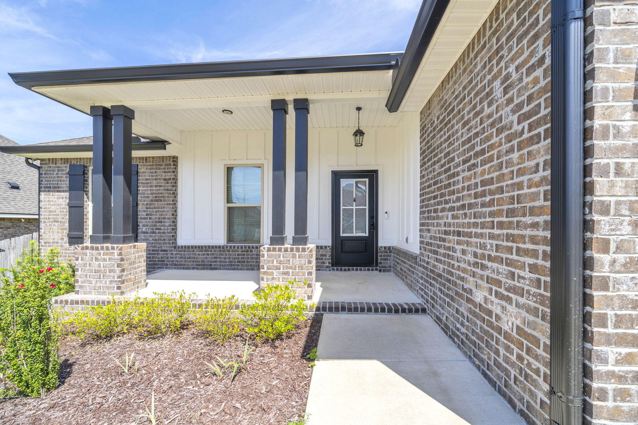 4603 Jayhawk Drive Crestview, FL 32539 - Photo 4 of 41 a house view with a outdoor space