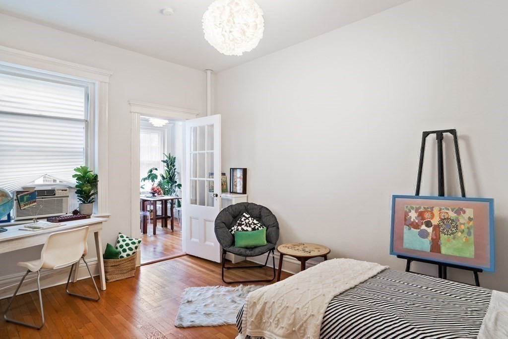 4 Euston Street, Unit 1 Brookline, MA 02446 - Photo 11 of 14