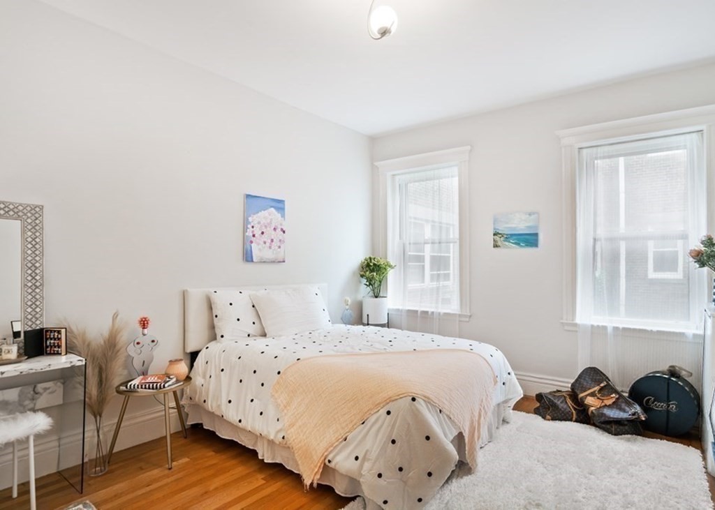 4 Euston Street, Unit 1 Brookline, MA 02446 - Photo 10 of 14