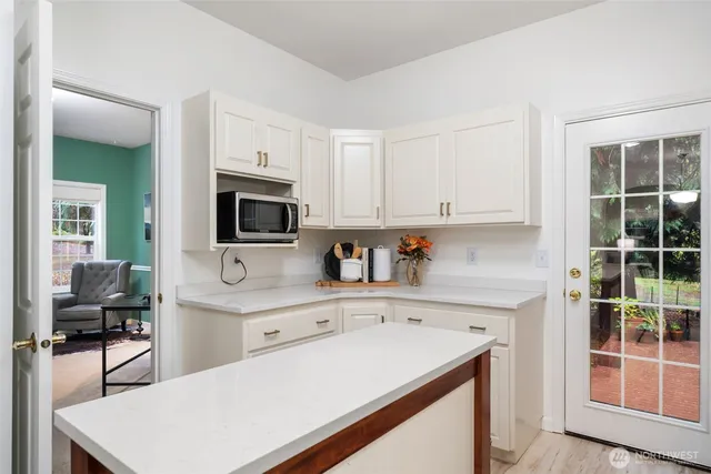 $775,000 | 16995 Seminole Road Northeast, Poulsbo, WA 98370