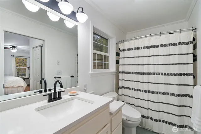 $775,000 | 16995 Seminole Road Northeast, Poulsbo, WA 98370